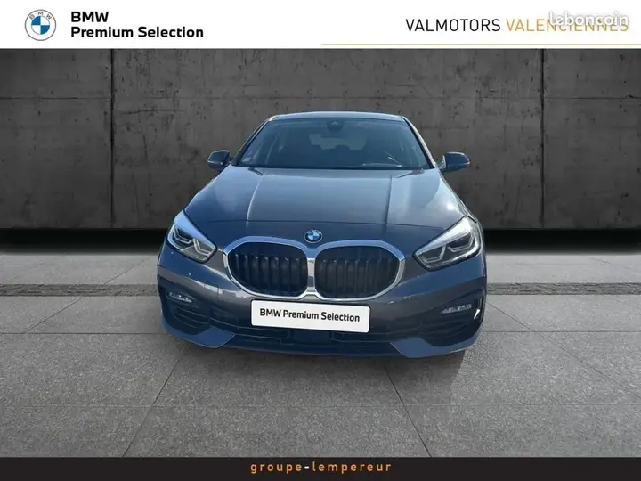 BMW Series 1 2021 photo 2