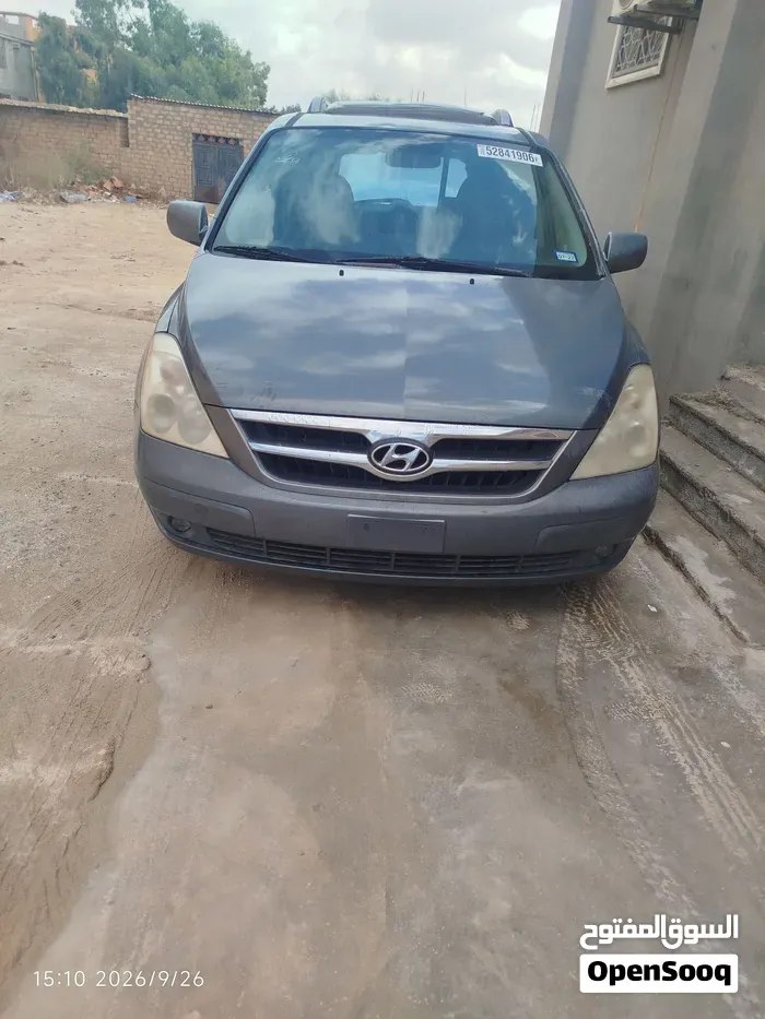 Hyundai Trajet 2009 photo 2