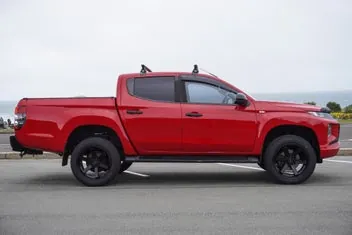 Mitsubishi Triton 2020 photo 3
