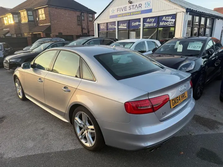 Audi A4 2014 photo 4