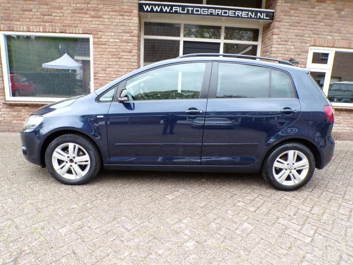 Volkswagen Golf Plus 2013 photo 2