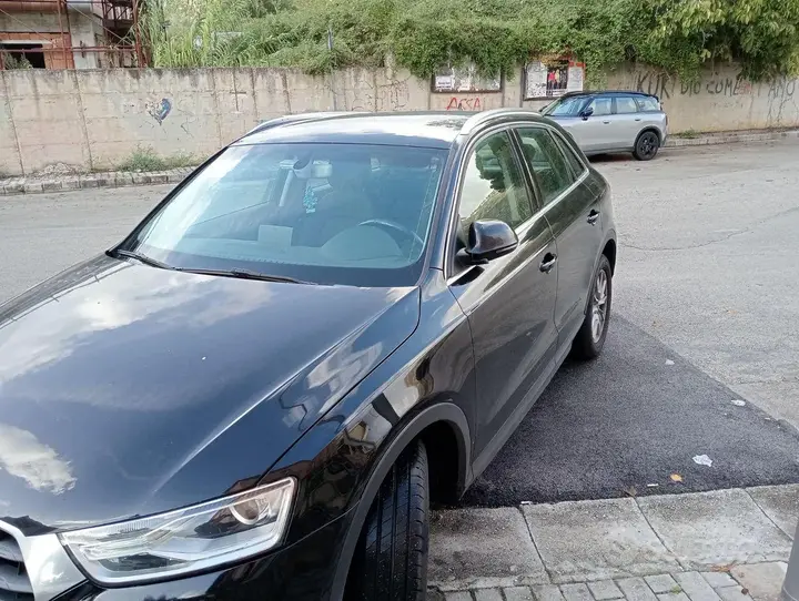 Audi Q3 2015 photo 4