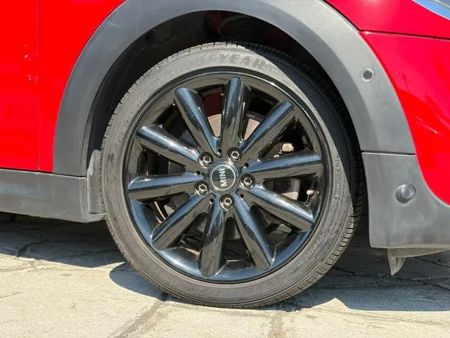 Mini Cooper S 2019 photo 5