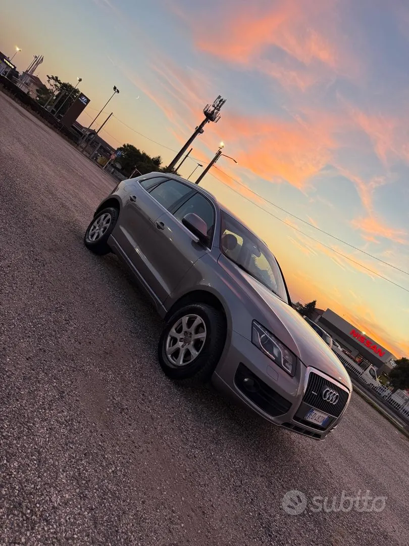 Audi Q5 2012 photo 2