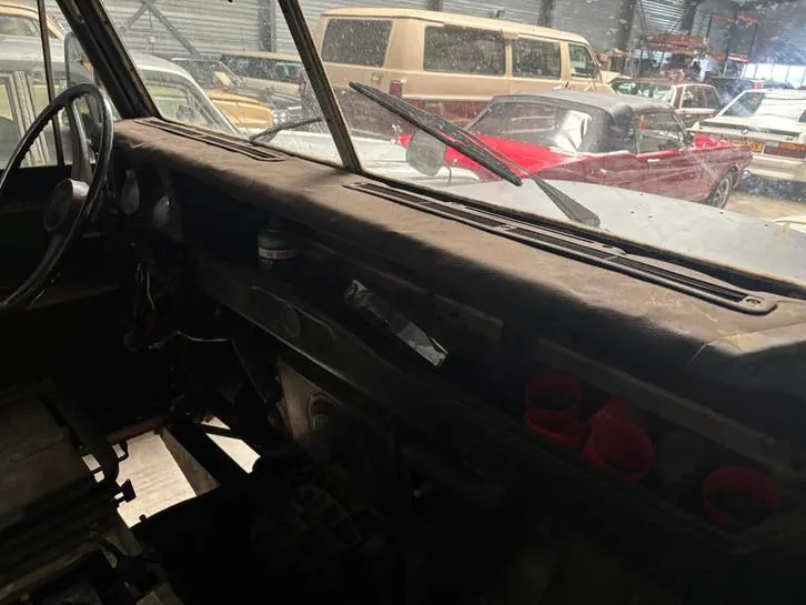 Land Rover Santana 1978 photo 2
