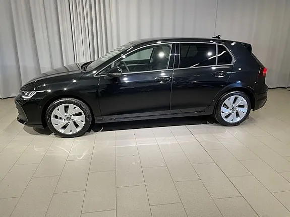 Volkswagen Golf I 2026 photo 3