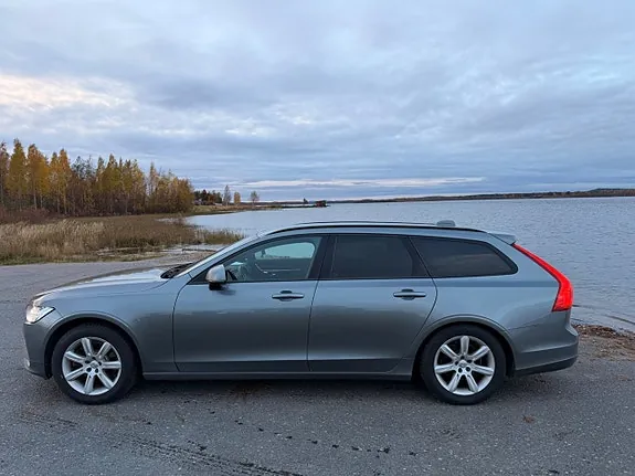 Volvo V90 2017 photo 2