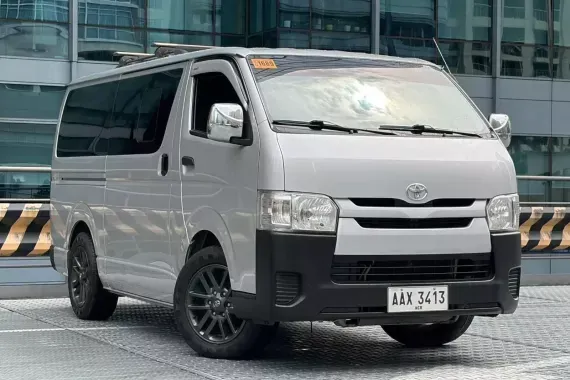 Toyota Hiace 2014 photo 4