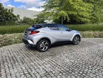 Toyota C-Hr 2025 photo 3