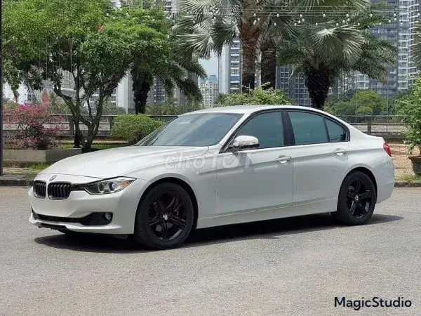 BMW 3 Series 2013 photo 4