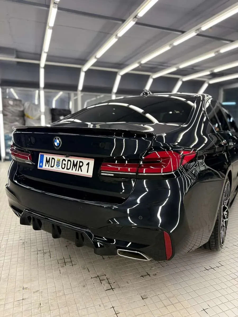 BMW 5 Series 2017 photo 3
