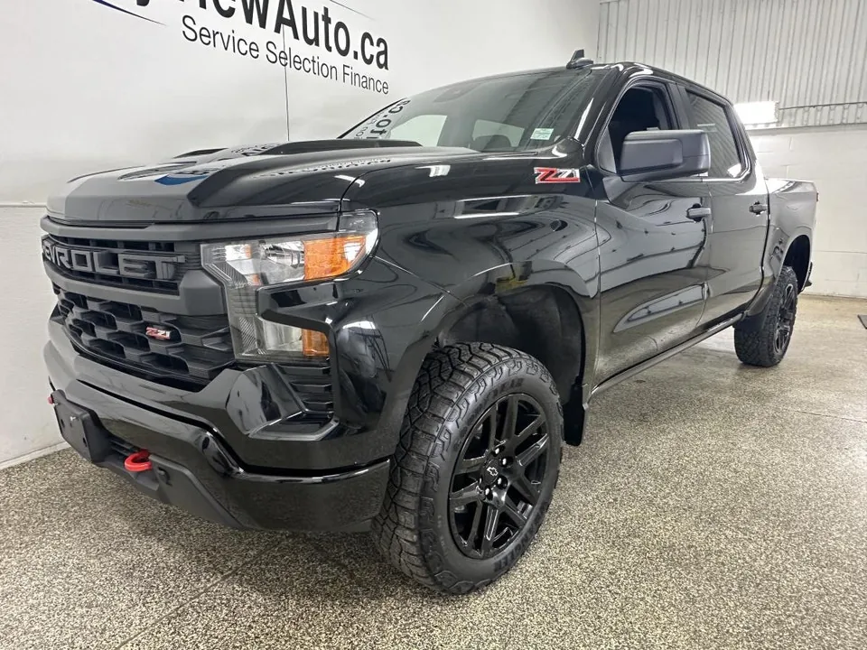 Chevrolet Silverado 1500 2025 photo 3