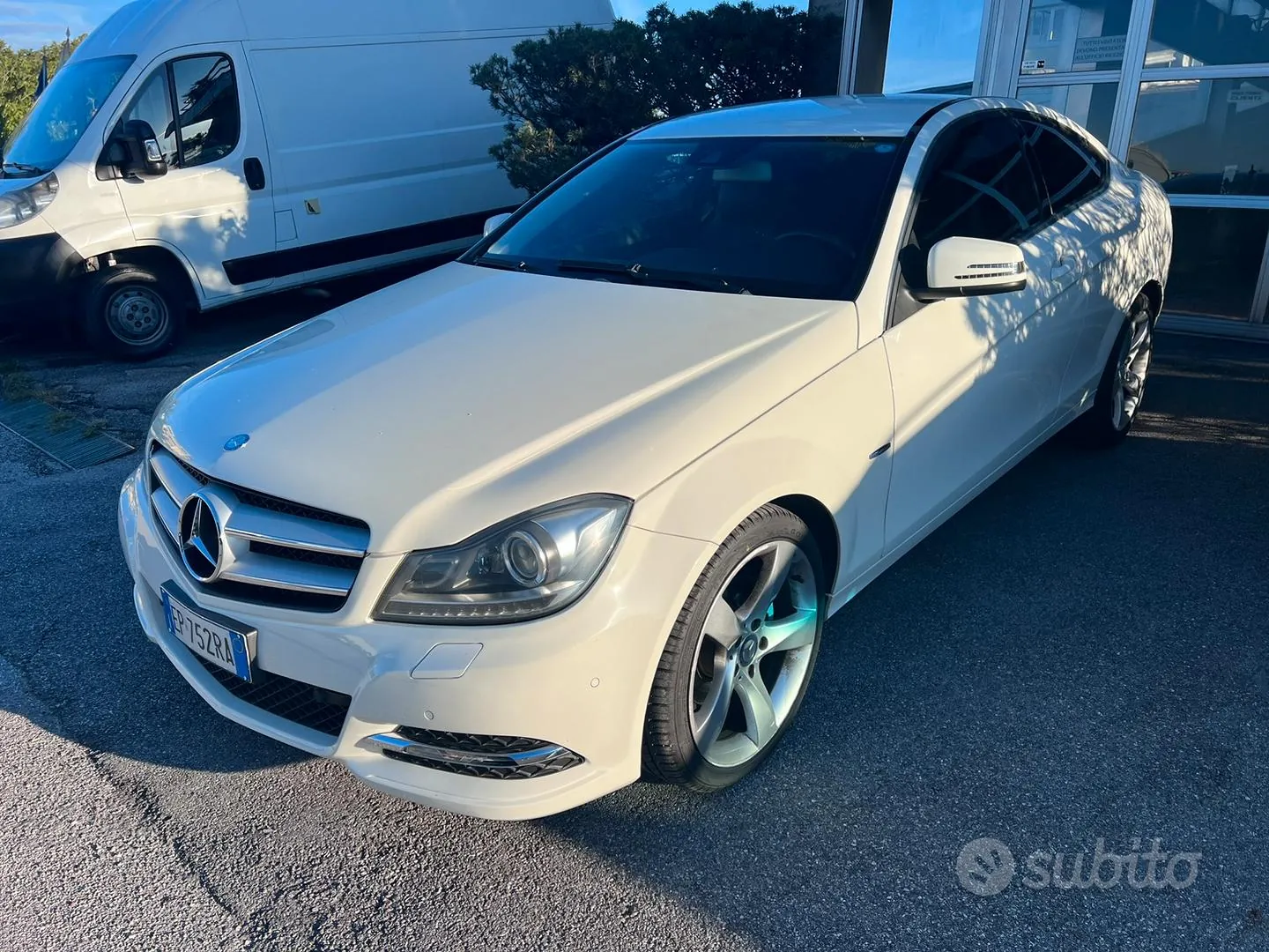 Mercedes-Benz C250