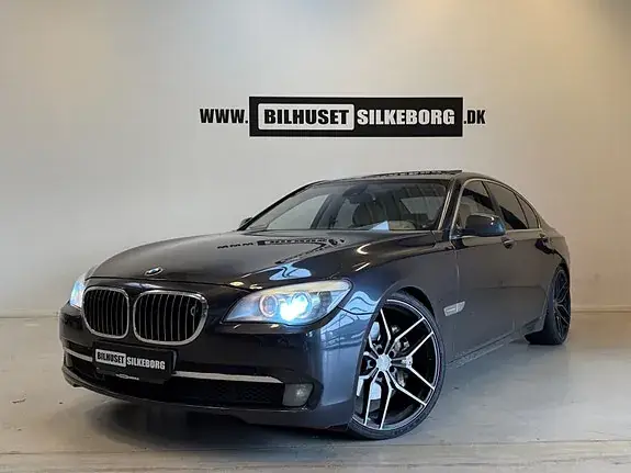 BMW 750I