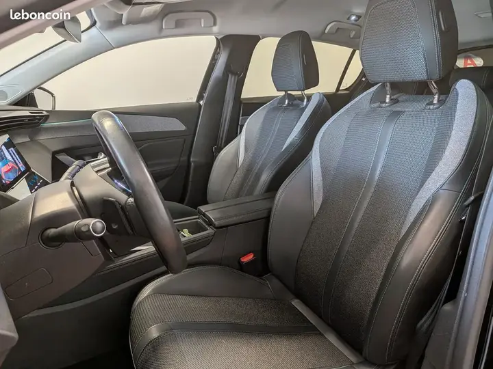 Peugeot 308 2022 photo 5