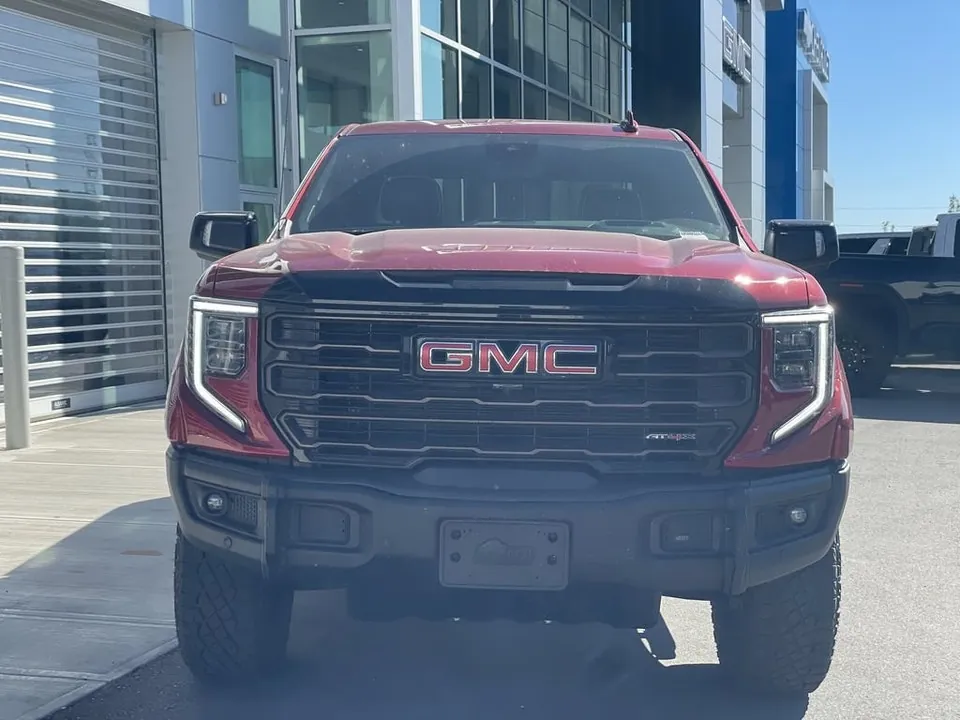 GMC Sierra 1500 2026 photo 2