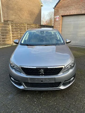 Peugeot 308 2020 photo 2