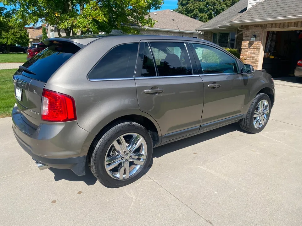 Ford Edge 2014 photo 2
