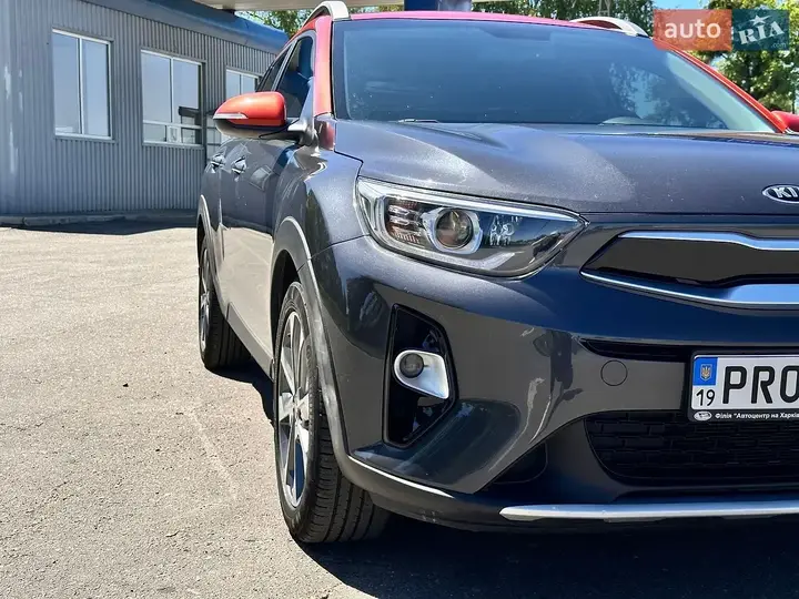 Kia Stonic 2020 photo 2