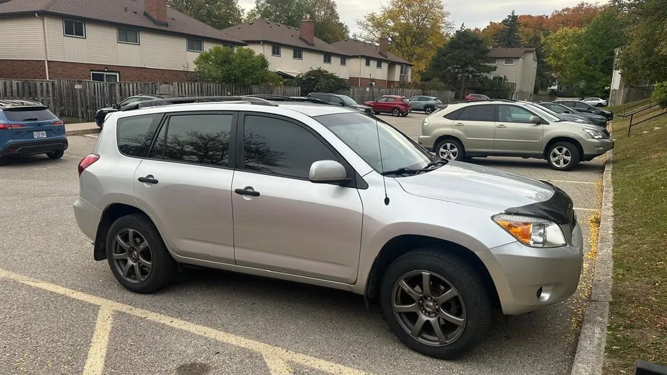 Toyota Rav4 2007 photo 2