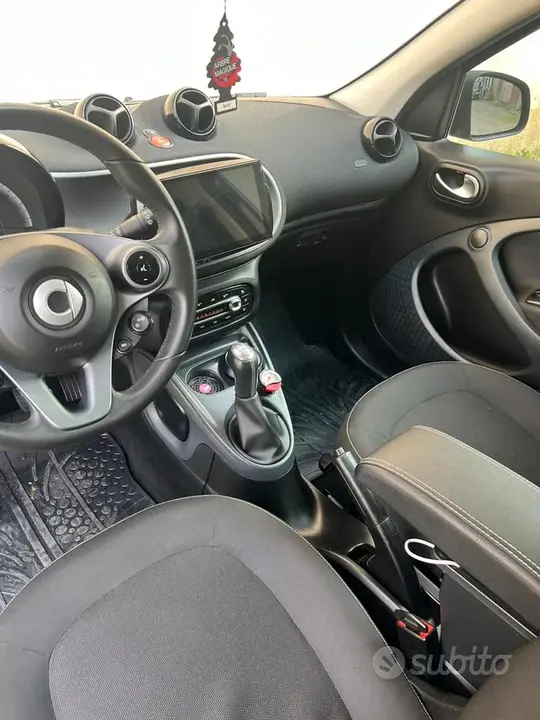 Smart Forfour 2016 photo 4
