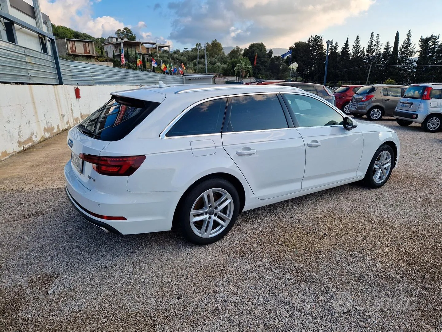 Audi A4 2019 photo 3