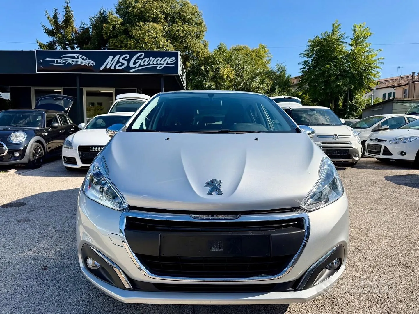 Peugeot 208 2017 photo 2