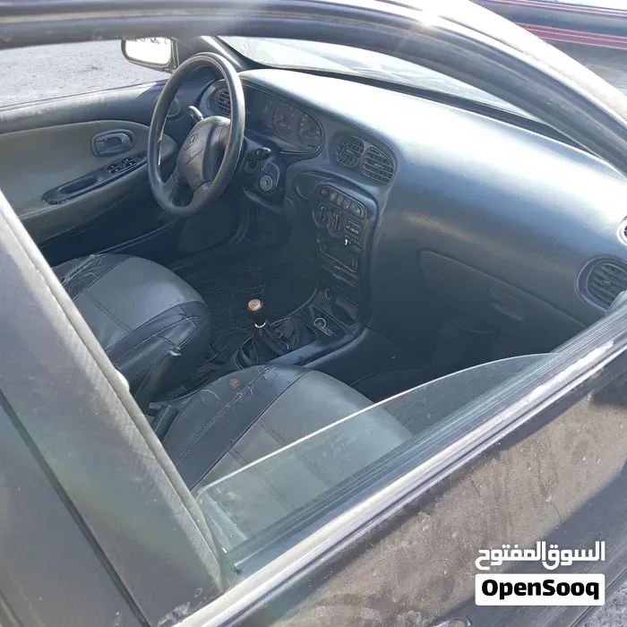 Hyundai Avante 1997 photo 3