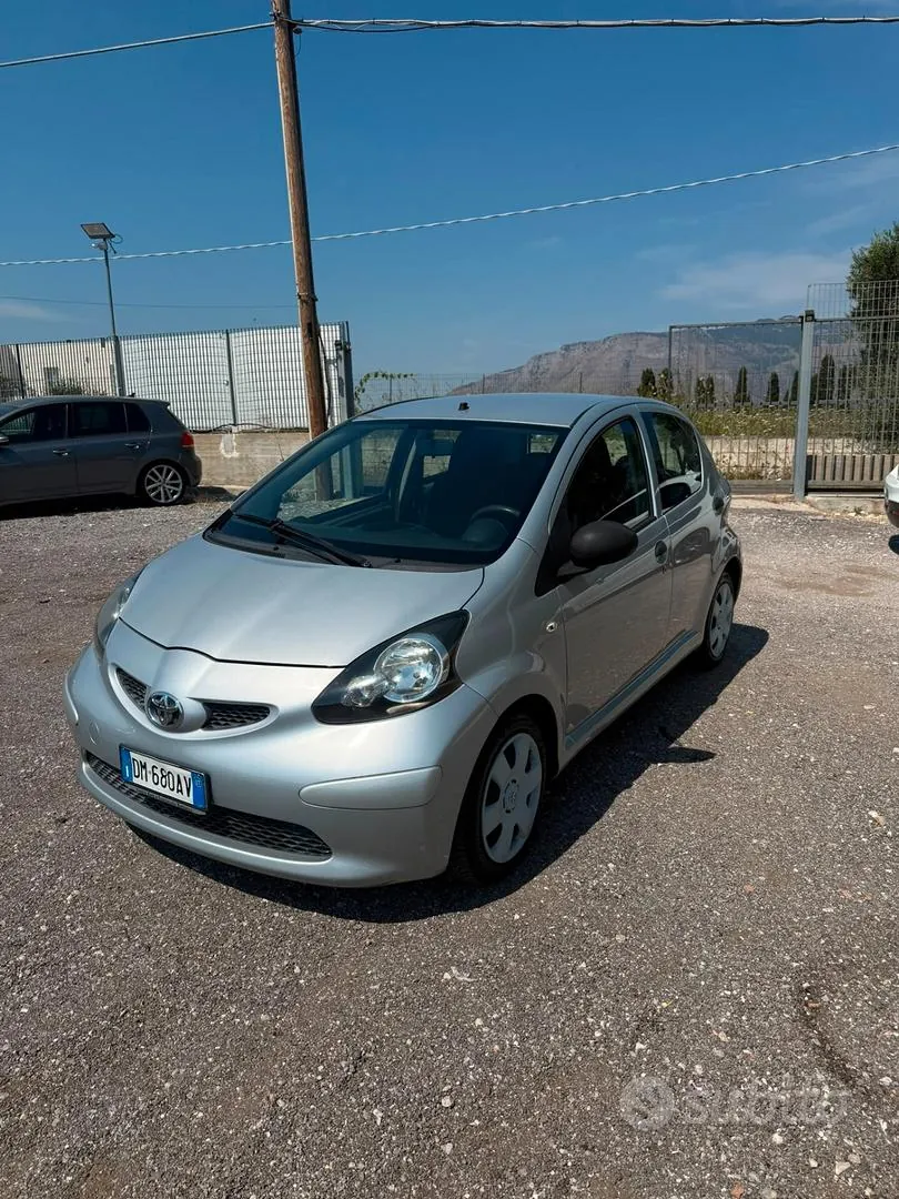 Toyota Aygo 2007 photo 2