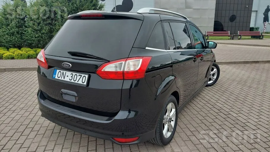 Ford C-Max 2012 photo 5