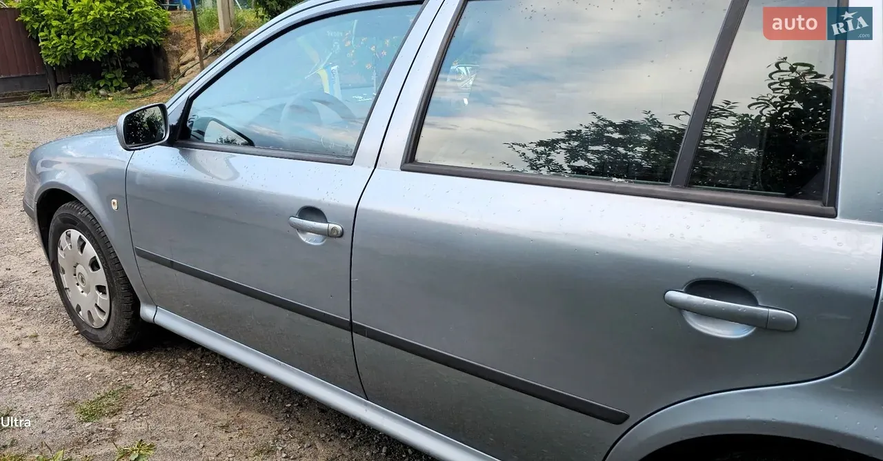 Skoda Octavia 2004 photo 5