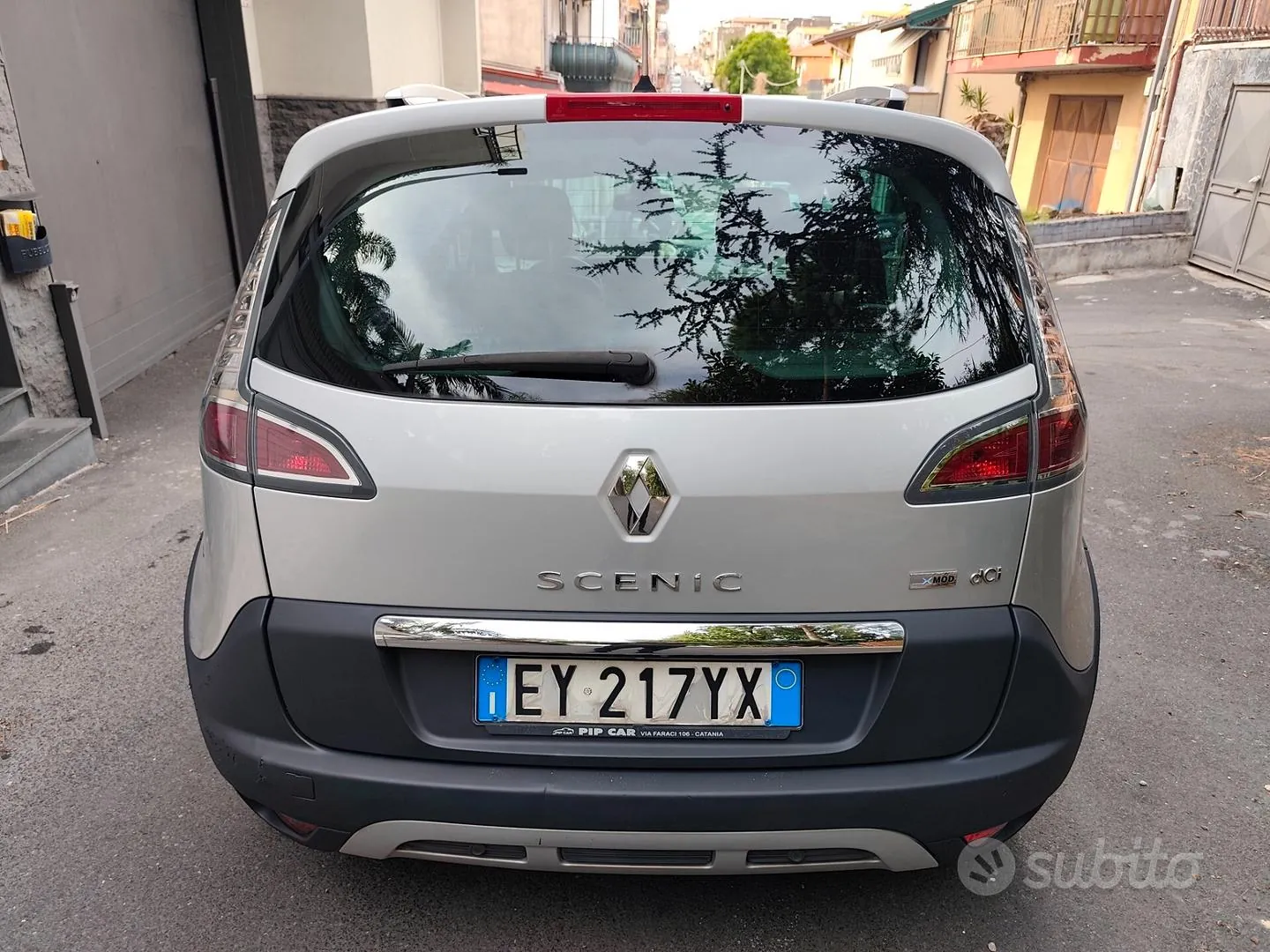 Renault Scenic 2015 photo 3
