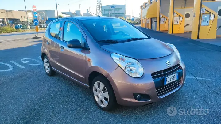 Suzuki Alto 2010 photo 3