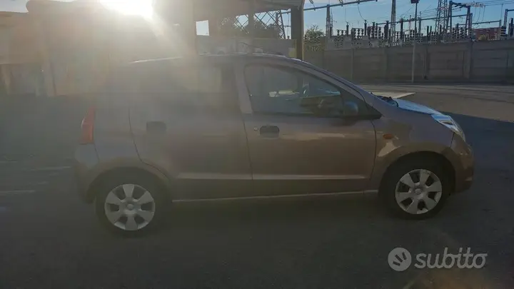 Suzuki Alto 2010 photo 5