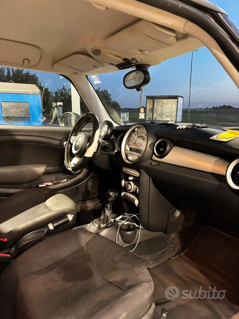 Mini Mini Cooper 2008 photo 5