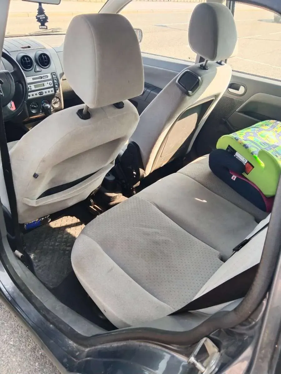 Ford Fusion 2005 photo 3