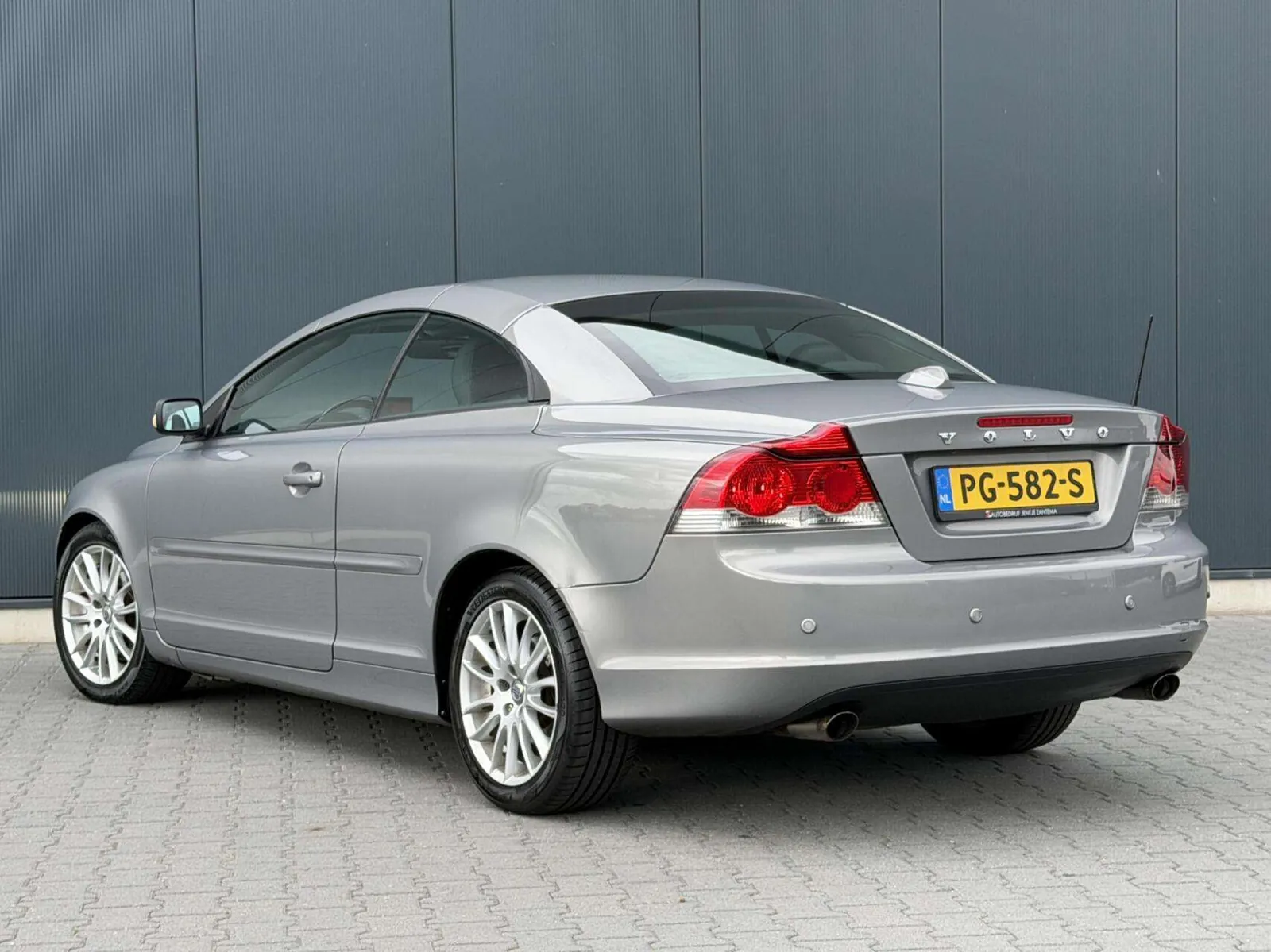 Volvo C70 2007 photo 3