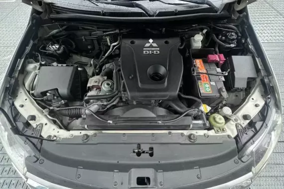 Mitsubishi Montero Sport 2019 photo 5