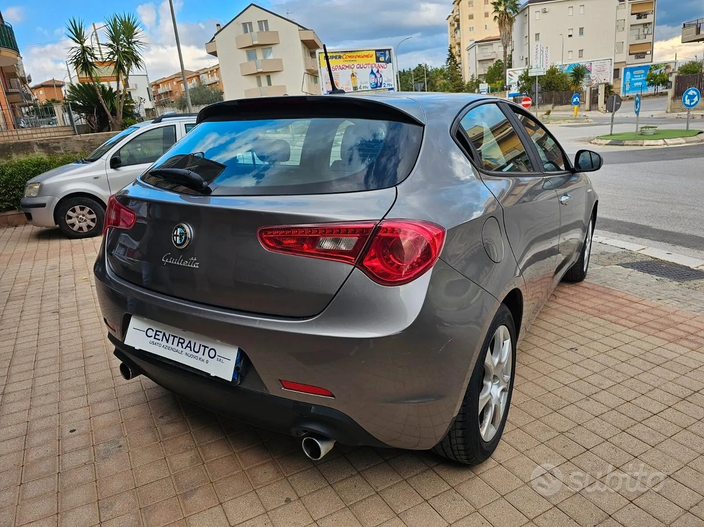Alfa Romeo Giulietta 2012 photo 4