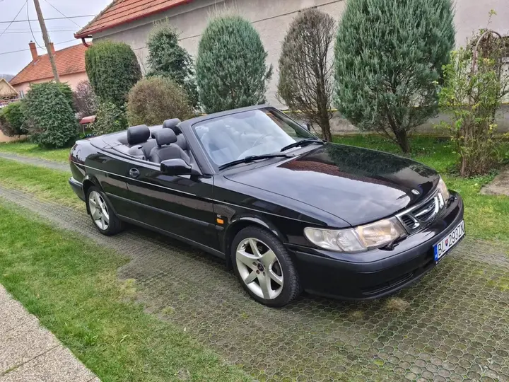 Saab 9-3 2002 photo 3