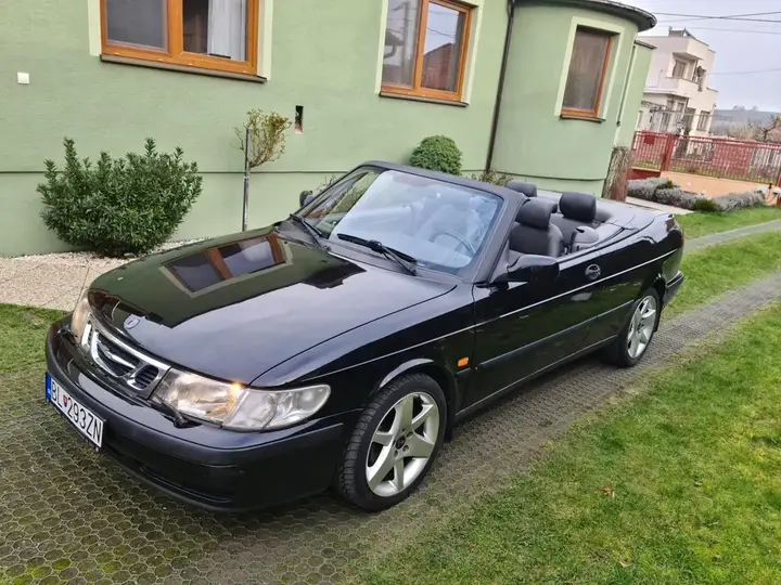 Saab 9-3 2002 photo 2