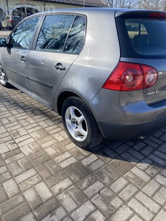 Volkswagen Golf 5 2005 photo 5