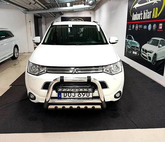 Mitsubishi Outlander 2014 photo 4