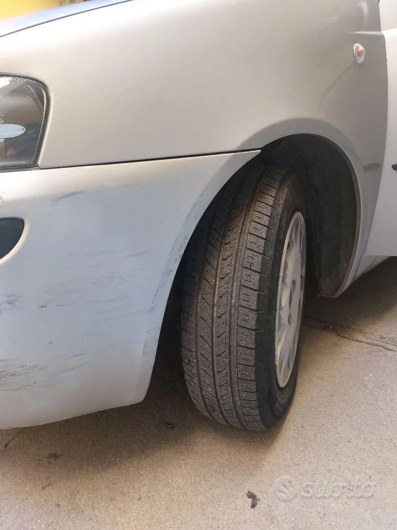 Fiat Punto 2002 photo 3
