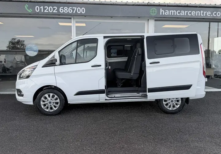 Ford Transit Custom 2023 photo 4
