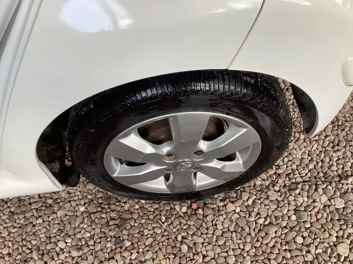 Toyota Aygo 2012 photo 4