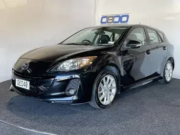 Mazda Axela 2011 photo 4
