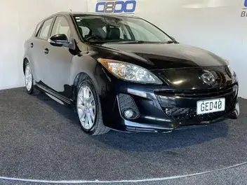 Mazda Axela 2011 photo 2