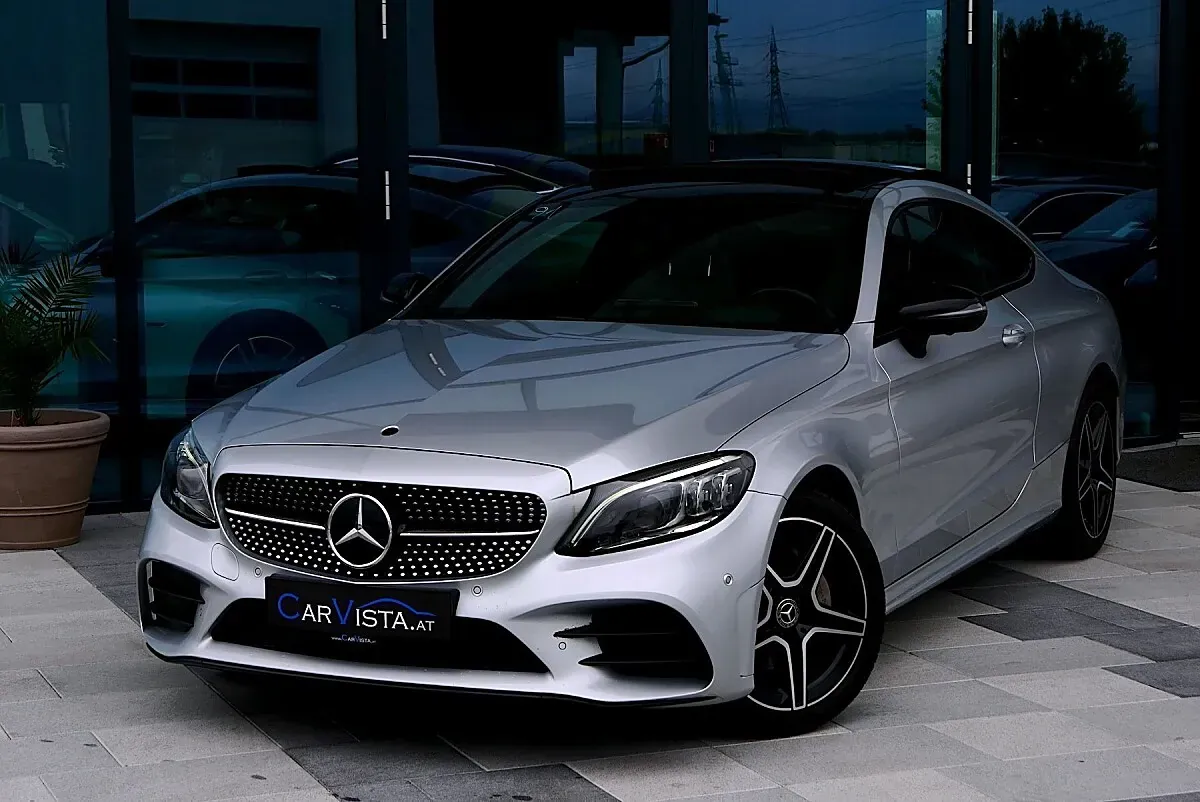 Mercedes-Benz C-Class 2020 photo 2