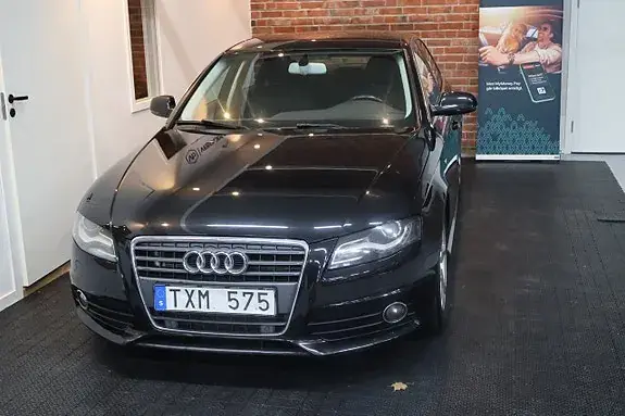 Audi A4 2010 photo 2